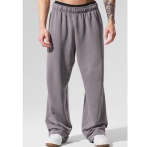 ALO Yoga Men's Cool Grey Wash sweatpants Accolade size large unisex